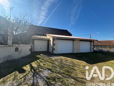 House in Manzat (63410)
