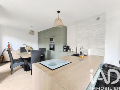 Apartment in Vals-près-le-Puy (43750)