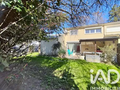 Detached house in Roissy-en-Brie (77680)