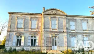 Apartment in Carignan-de-Bordeaux (33360)