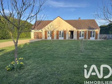 Pavillon à Bazoches-lès-Bray (77118)