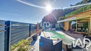 Maison traditionnelle à Castellar (06500)