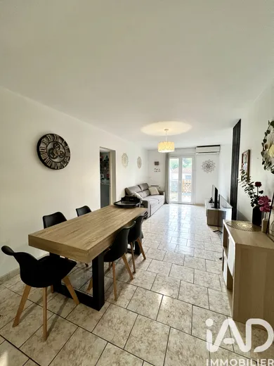 Maison traditionnelle à Vaujours (93410)