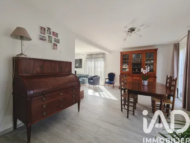 House in Sautron (44880)