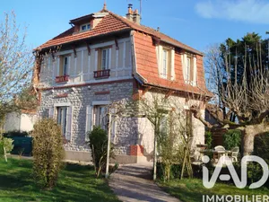 Maison à Larchant (77760)