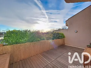 Duplex à Champs-sur-Marne (77420)