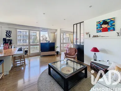 Apartment in Verneuil-sur-Seine (78480)