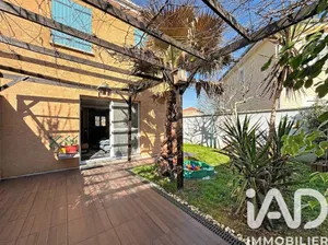 House in Vaulx-en-Velin (69120)