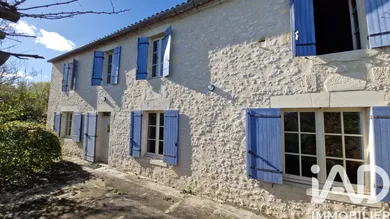 Maison de campagne à SAINTE RADEGONDE (33350)
