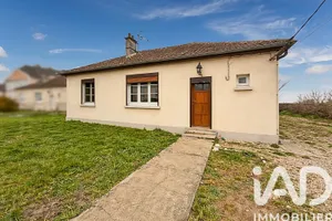 House in Neuilly-Saint-Front (02470)