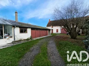 Building in Chabris (36210)