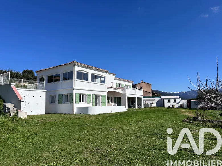 Maison 6 pièces 178 m² · à Bastelicaccia · 178 m² · 620 000 €
