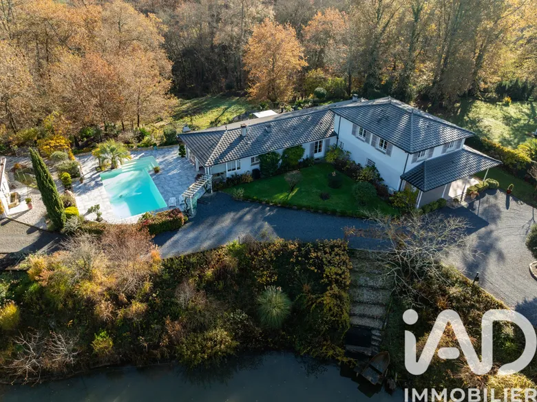 Maison 8 pièces 269 m² · à Belin-Béliet · 269 m² · 1 358 000 €