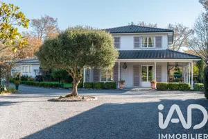 House in Belin-Béliet (33830)
