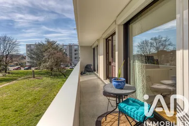 Apartment in Échirolles (38130)