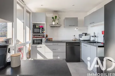 Apartment in Meylan (38240)