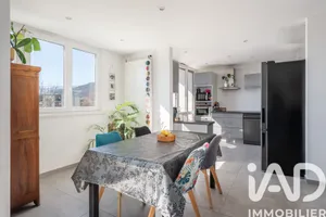 Apartment in Meylan (38240)