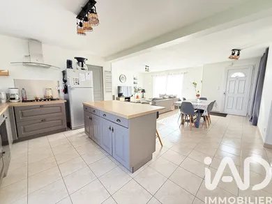 Detached house in Illiers-Combray (28120)