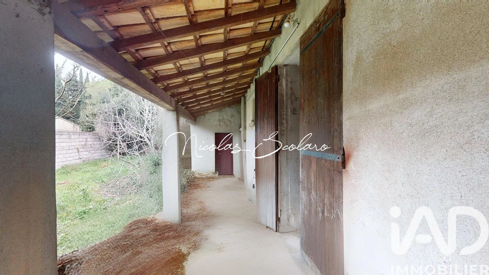 Vente maison à Fontvieille (13990) : maison traditionnelle 5 pièces 170 m² — 2
