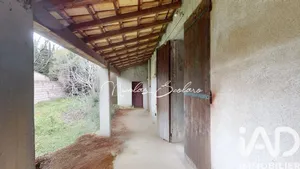 Traditional house in Fontvieille (13990)
