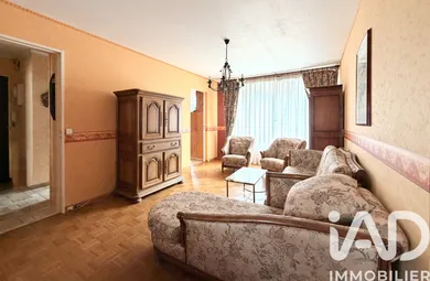 Apartment in Le Plessis-Robinson (92350)