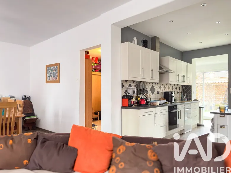 Maison 5 pièces 102 m² · à Omissy · 101,9 m² · 153 000 €