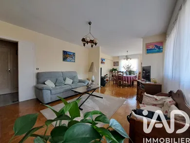 Apartment in Chartres (28000)