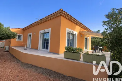 Traditional house in Salles-d'Aude (11110)