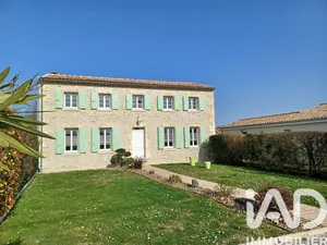 Maison traditionnelle à Meschers-sur-Gironde (17132)