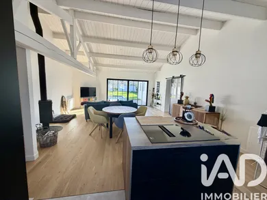 House in Sainte-Marie-de-Ré (17740)