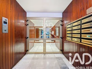 Apartment in Le Chesnay (78150)