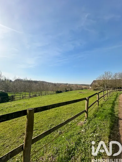 Terrain à bâtir à Le Plessis-Luzarches (95270)