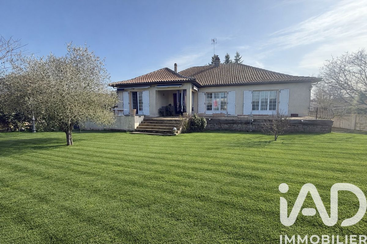 Vente maison à Le Tallud (79200) : maison 8 pièces 246 m²