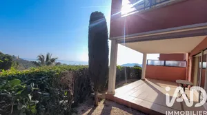 Apartment in Mandelieu-la-Napoule (06210)