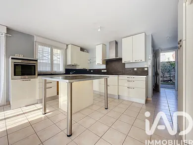 Apartment in Varois-et-Chaignot (21490)