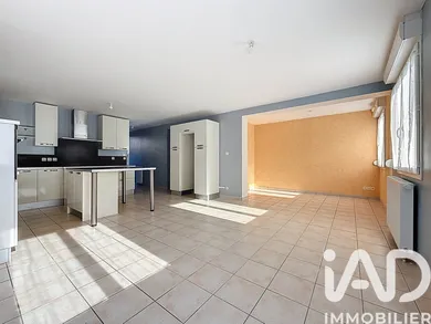 Apartment in Varois-et-Chaignot (21490)