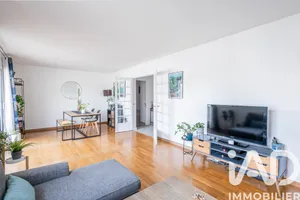Apartment in Rueil-Malmaison (92500)