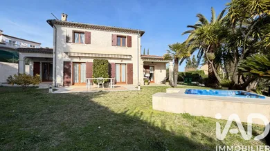 Maison à Châteauneuf-Grasse (06740)