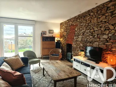 Townhouse in Couëron (44220)