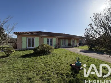 Village house in Saint-Priest-Taurion (87480)