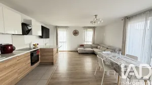 Apartment in Melun (77000)