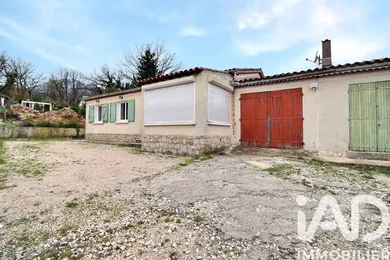 Maison traditionnelle à La Celle (83170)
