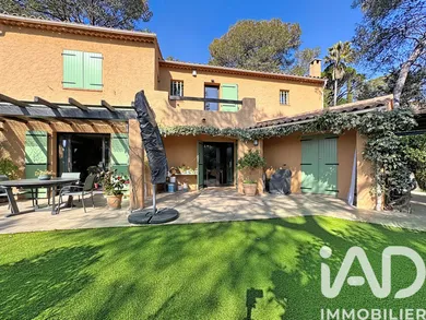 Maison à Fréjus (83600)