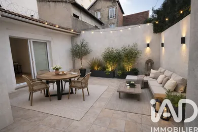 Townhouse in Saint-Ouen-sur-Seine (93400)