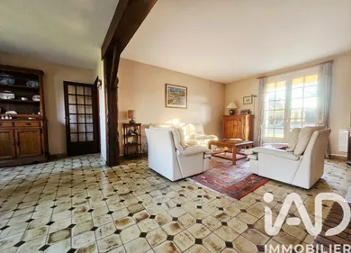 Maison à Marolles-sur-Seine (77130)