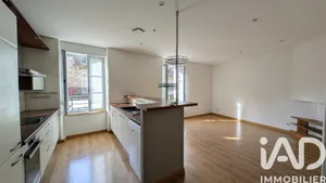 Apartment in Vannes (56000)