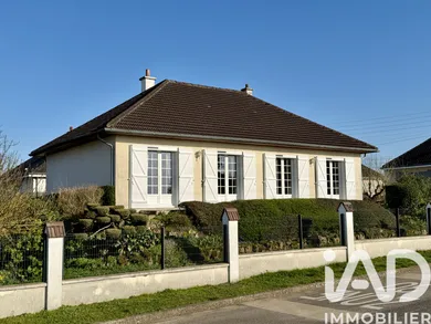 Maison à Rochecorbon (37210)