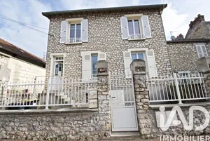 Duplex in Étréchy (91580)