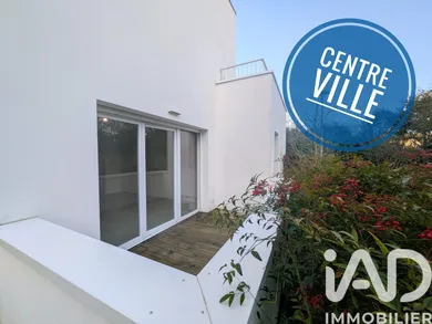 Appartement à Saint-Médard-en-Jalles (33160)