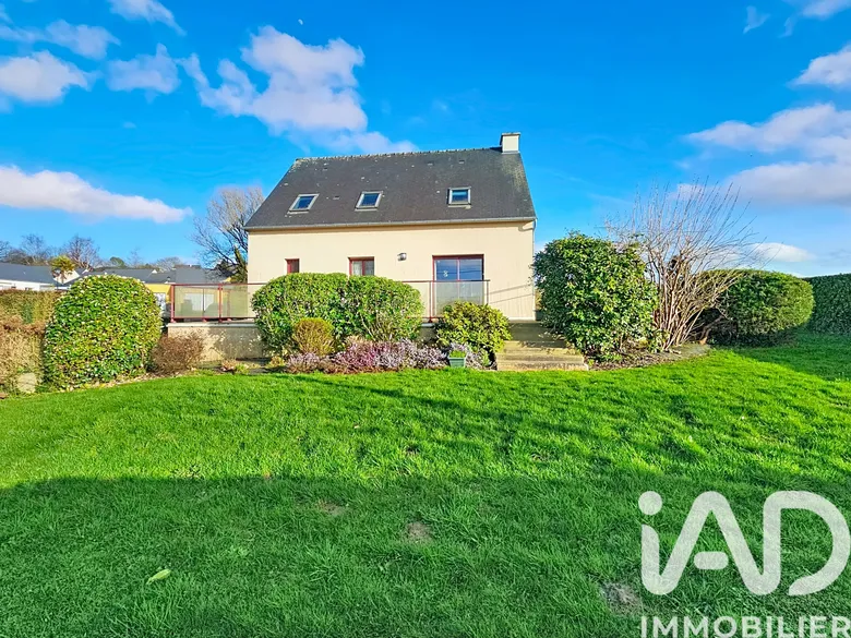 Maison 5 pièces 109 m² · à Les Portes du Coglais · 109 m² · 277 000 €